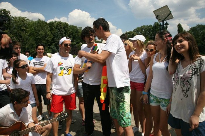 224583_256205397738658_100000475985339_1080203_7526002_n