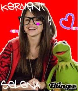 ka - Selena si Kermit