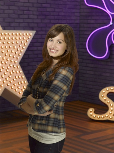  - Demi Lovato