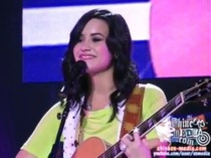 Demi Lovato - Catch Me Live (971) - Demilush - Catch Me Live Part oo3