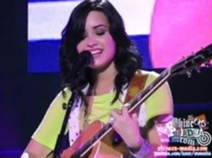 Demi Lovato - Catch Me Live (974) - Demilush - Catch Me Live Part oo3