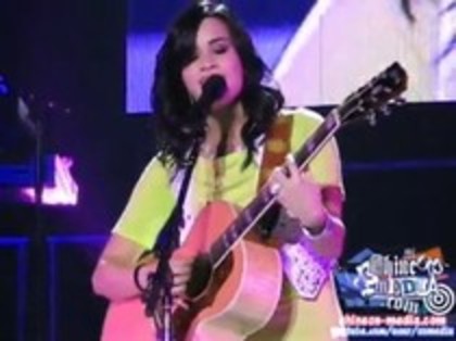 Demi Lovato - Catch Me Live (1068) - Demilush - Catch Me Live Part oo3