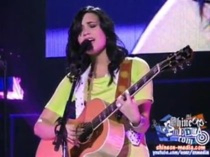 Demi Lovato - Catch Me Live (1077) - Demilush - Catch Me Live Part oo3