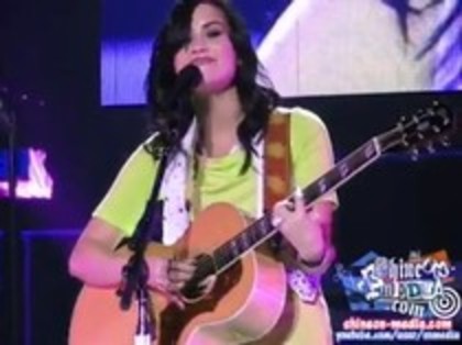 Demi Lovato - Catch Me Live (1447) - Demilush - Catch Me Live Part oo4