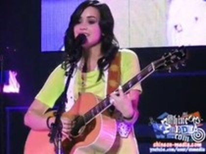 Demi Lovato - Catch Me Live (1461) - Demilush - Catch Me Live Part oo4