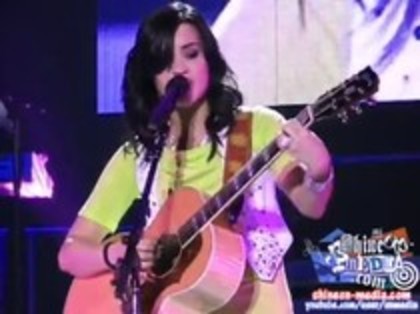 Demi Lovato - Catch Me Live (1508) - Demilush - Catch Me Live Part oo4