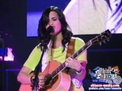 Demi Lovato - Catch Me Live (1484) - Demilush - Catch Me Live Part oo4