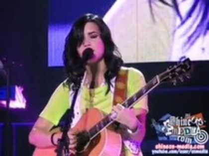Demi Lovato - Catch Me Live (1487) - Demilush - Catch Me Live Part oo4