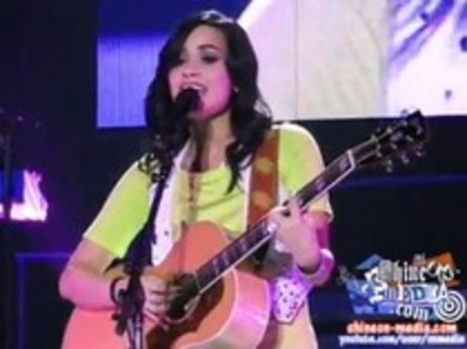 Demi Lovato - Catch Me Live (1458) - Demilush - Catch Me Live Part oo4