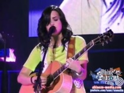 Demi Lovato - Catch Me Live (1488) - Demilush - Catch Me Live Part oo4