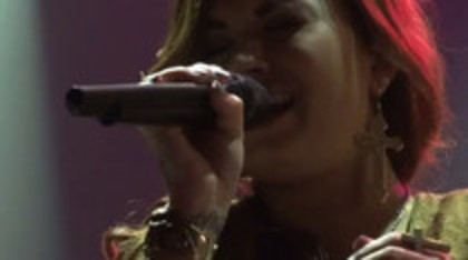 Demi Lovato - My Love is Like A Star - Soundcheck (80)