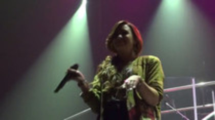 Demi Lovato - My Love is Like A Star - Soundcheck (10)