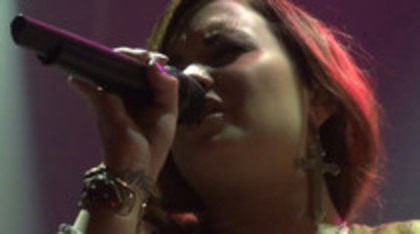 Demi Lovato - My Love is Like A Star - Soundcheck (105)