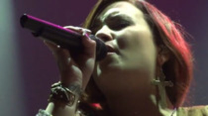 Demi Lovato - My Love is Like A Star - Soundcheck (487) - Demilush - My Love is Like A Star Soundcheck Part oo2