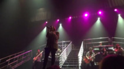 Demi Lovato - My Love is Like A Star - Soundcheck (578)