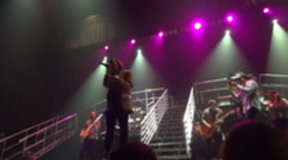 Demi Lovato - My Love is Like A Star - Soundcheck (595)