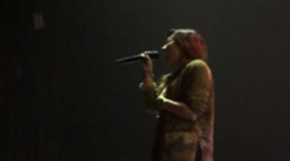 Demi Lovato - My Love is Like A Star - Soundcheck (975)