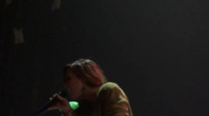 Demi Lovato - My Love is Like A Star - Soundcheck (1024) Demi Lovato - My Love is Like A Star - Soundcheck (1024)