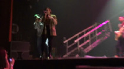 Demi Lovato - My Love is Like A Star - Soundcheck (1052) Demi Lovato - My Love is Like A Star - Soundcheck (1052)