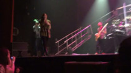 Demi Lovato - My Love is Like A Star - Soundcheck (1053)