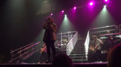 Demi Lovato - My Love is Like A Star - Soundcheck (2039)