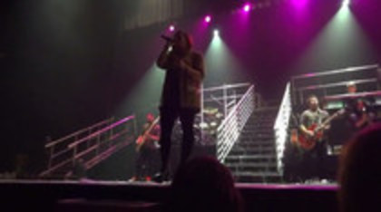 Demi Lovato - My Love is Like A Star - Soundcheck (1990)