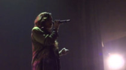 Demi Lovato - My Love is Like A Star - Soundcheck (1504)