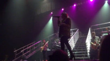 Demi Lovato - My Love is Like A Star - Soundcheck (1530)