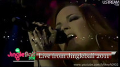 Demi Lovato My Love is Like a Star live - Jingle Ball 2011 (506)