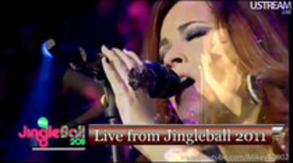 Demi Lovato My Love is Like a Star live - Jingle Ball 2011 (579)