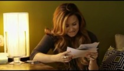 Demi Lovato - Give Your Heart a Break Behind The Scenes (2470)