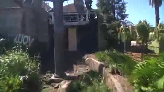 Avril Lavigne- At The Zoo (2011) 476