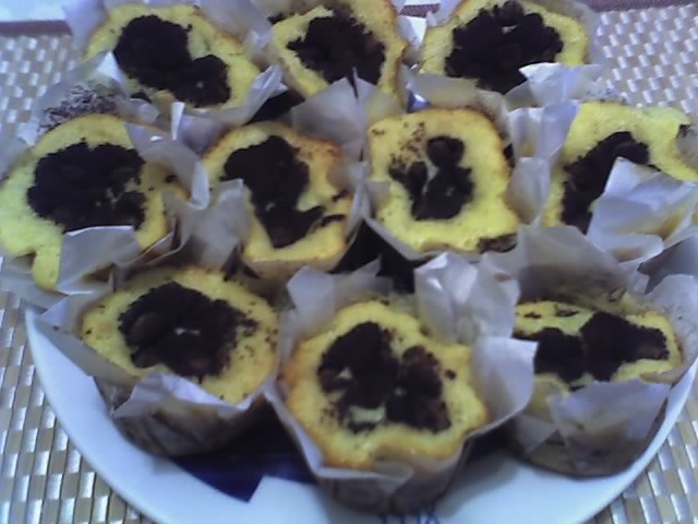 05-04-12_muffins cu cereale crema alune