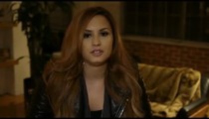 Demi Lovato - Give Your Heart a Break Behind The Scenes (3380)