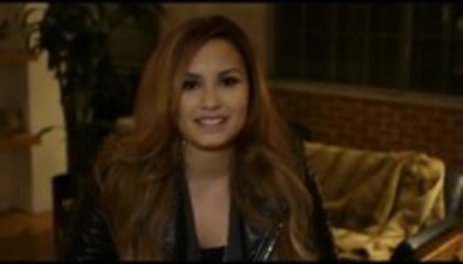 Demi Lovato - Give Your Heart a Break Behind The Scenes (3388)