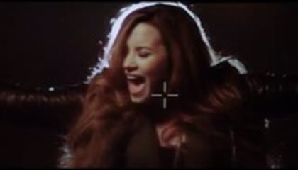 Demi Lovato - Give Your Heart a Break Behind The Scenes (3846)