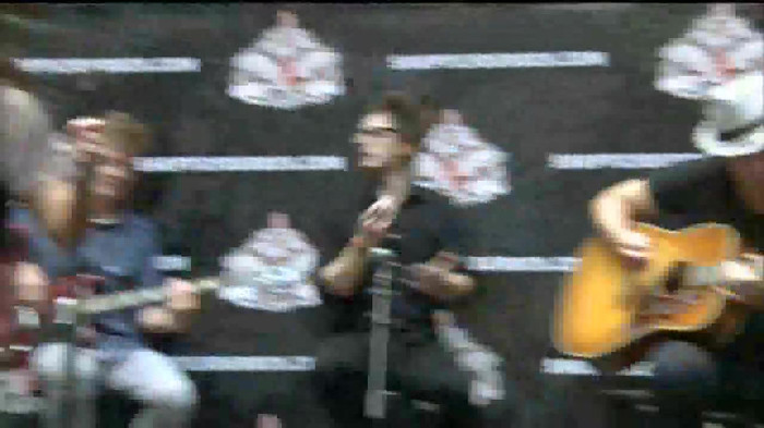 Demi Lovato  Live at Glendale Galleria  in LA for Cambio in HD 04638 Demi Lovato  Live at Glendale Galleria  in LA for Cambio in HD 04638