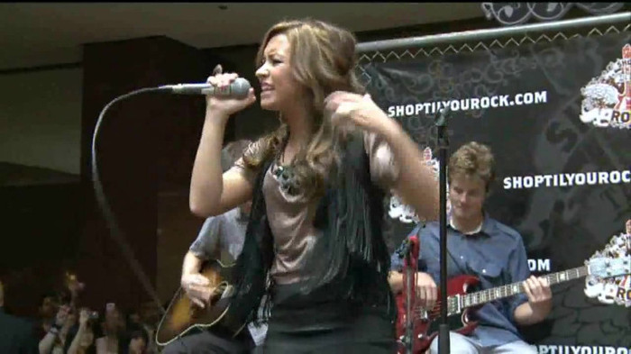 Demi Lovato  Live at Glendale Galleria  in LA for Cambio in HD 04870 - Demilush - Live at Glendale Galleria in LA for Cambio Part oo9