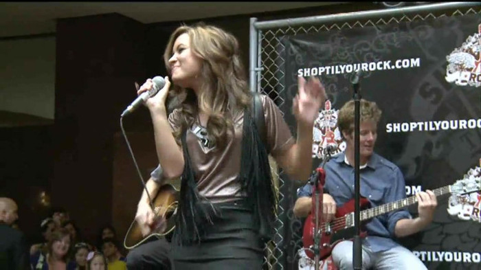 Demi Lovato  Live at Glendale Galleria  in LA for Cambio in HD 04973