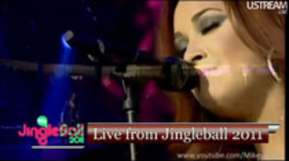 Demi Lovato My Love is Like a Star live - Jingle Ball 2011 (994)