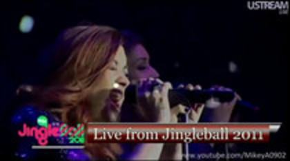 Demi Lovato My Love is Like a Star live - Jingle Ball 2011 (1062)