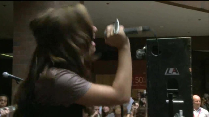 Demi Lovato  Live at Glendale Galleria  in LA for Cambio in HD 05124