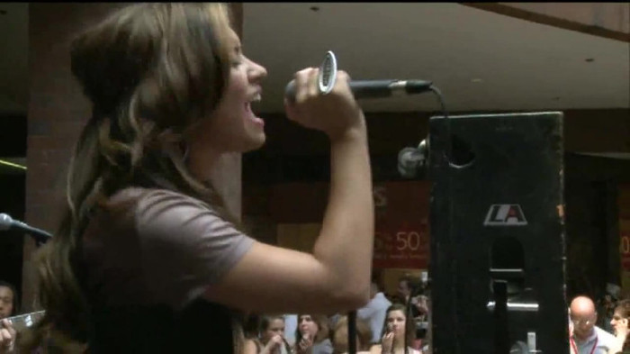 Demi Lovato  Live at Glendale Galleria  in LA for Cambio in HD 05133 - Demilush - Live at Glendale Galleria in LA for Cambio Part o10