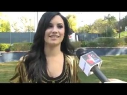 Voto Latino _ Behind the Scenes with Demi Lovato (51) - Demilush - Voto Latino Behind the Scenes with Demi Lovato Part oo1