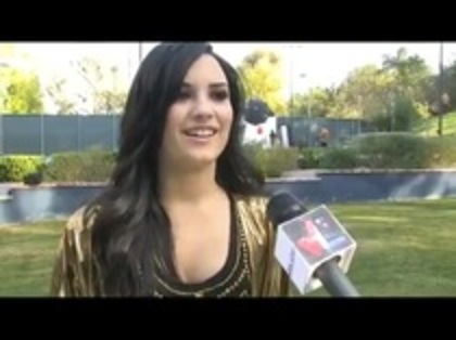 Voto Latino _ Behind the Scenes with Demi Lovato (494) - Demilush - Voto Latino Behind the Scenes with Demi Lovato Part oo2