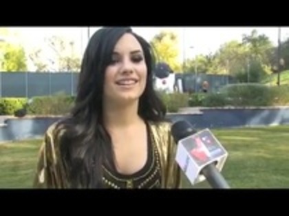 Voto Latino _ Behind the Scenes with Demi Lovato (499) - Demilush - Voto Latino Behind the Scenes with Demi Lovato Part oo2