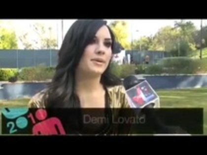 Voto Latino _ Behind the Scenes with Demi Lovato (552) - Demilush - Voto Latino Behind the Scenes with Demi Lovato Part oo2