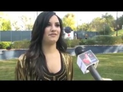Voto Latino _ Behind the Scenes with Demi Lovato (518) - Demilush - Voto Latino Behind the Scenes with Demi Lovato Part oo2