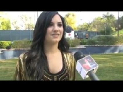 Voto Latino _ Behind the Scenes with Demi Lovato (506) - Demilush - Voto Latino Behind the Scenes with Demi Lovato Part oo2
