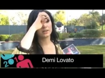 Voto Latino _ Behind the Scenes with Demi Lovato (592) - Demilush - Voto Latino Behind the Scenes with Demi Lovato Part oo2